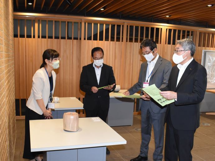 写真:受賞作品展の様子