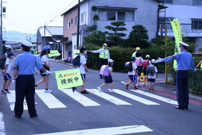 写真:啓発活動の様子