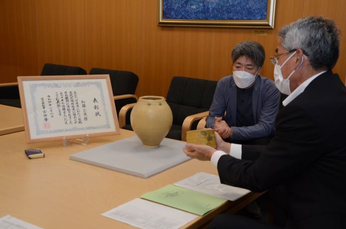 写真:岐阜県伝統文化継承者表彰受賞の表敬訪問の様子2