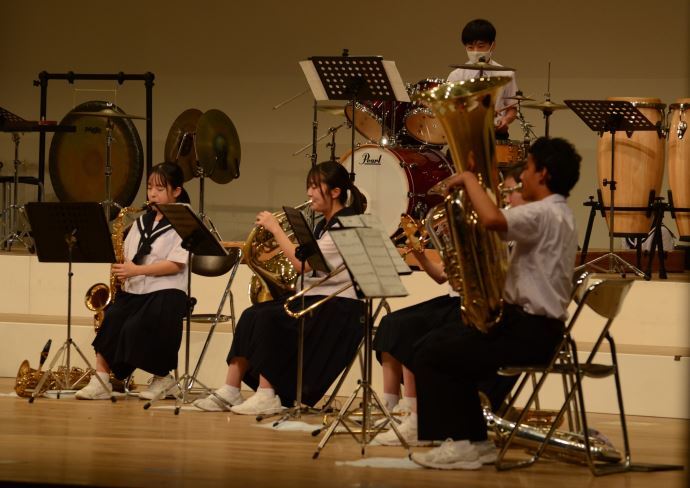 写真:演奏の様子2
