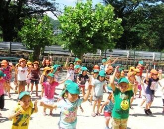 写真:子どもリズムの様子