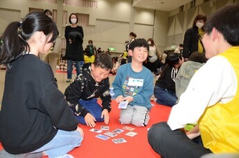 写真:ふるさとカルタ大会