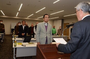 写真:不法投棄監視員