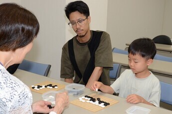 写真:市民ふれあい囲碁大会