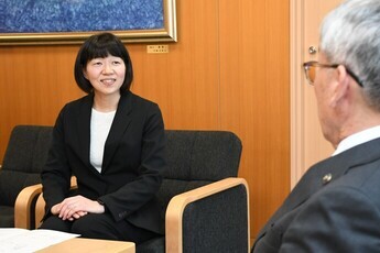 奥村教諭