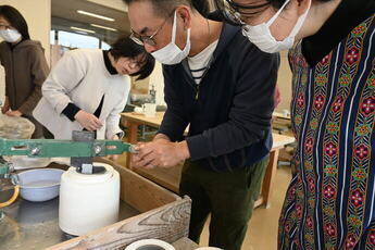 写真:やきもの職人体験会