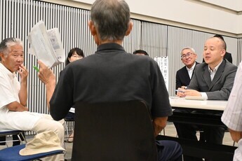 タウンミーティング(土岐市文化プラザ)